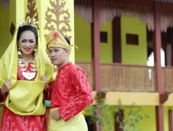 Pekan Budaya Melayu Singkawang 2025 Resmi Ditutup, Tradisi Belarak Pengantin Bikin Heboh