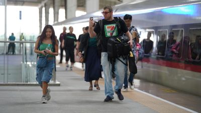 Arus Wisata ke Bandung