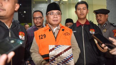 KPK Jadikan Eks Menag